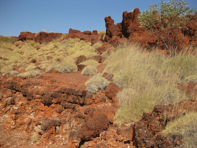 Ngumban Cliff